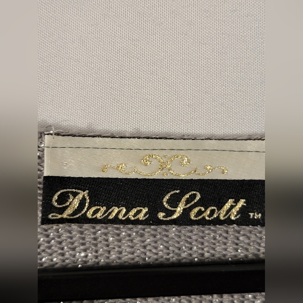 Dana Scott Vintage Metallic Top Size M - Picture 2 of 6